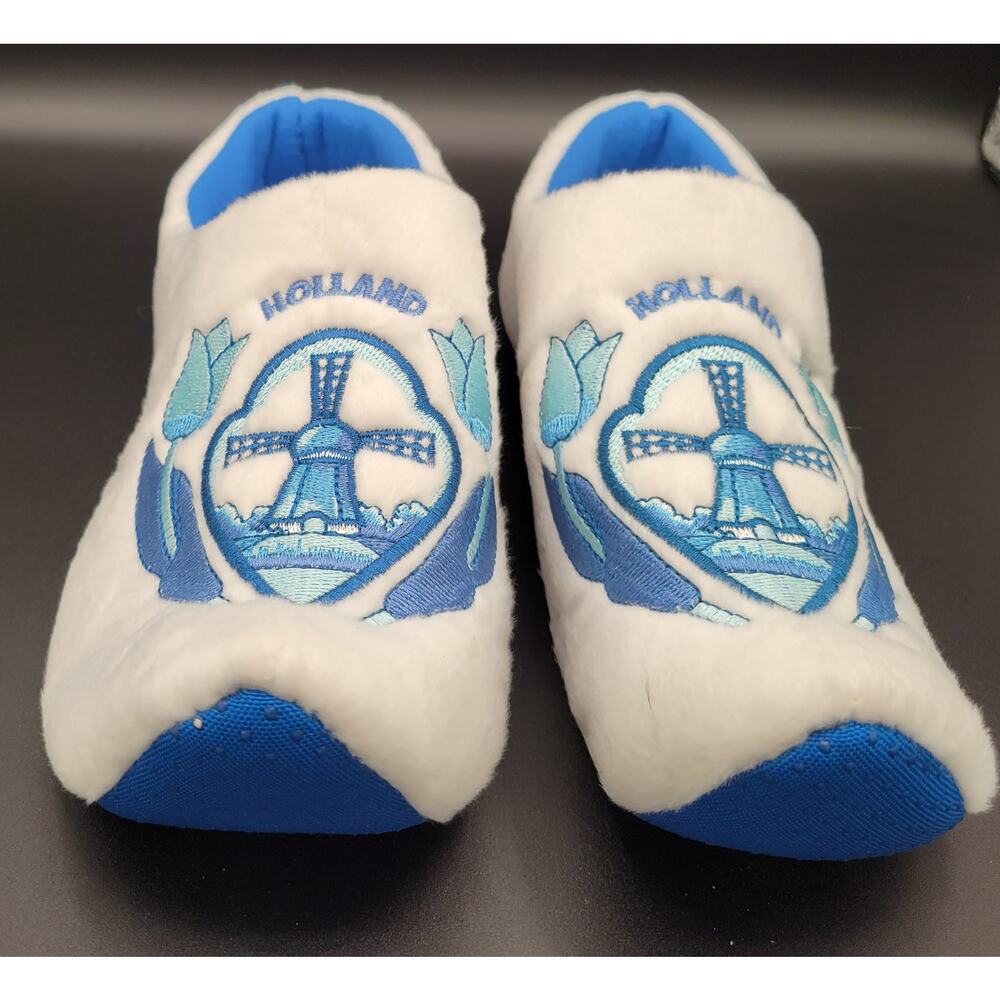 Holland novelty slippers - Women's Size 7-8 - Picture 2 of 3